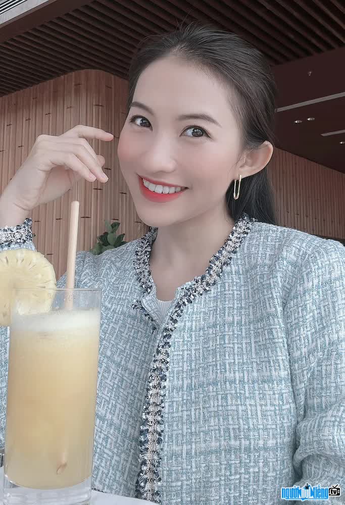 Nụ cười tỏa nắng của nữ giảng viên Nguyễn Hoàng Mỹ Ngọc