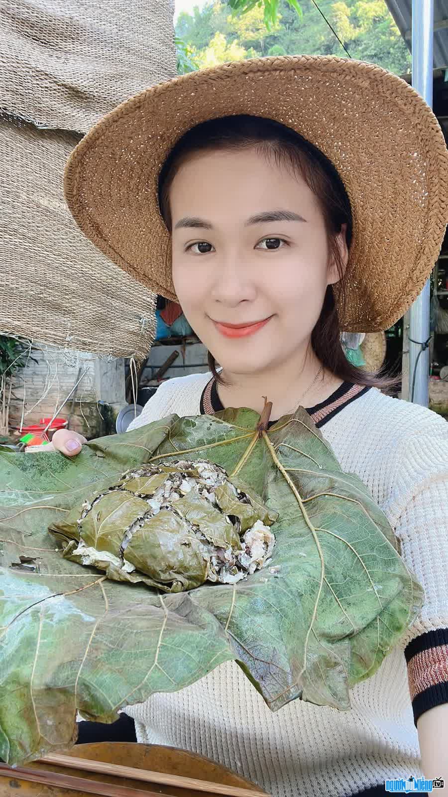 Tiktoker Nong Cam Quynh introduces agricultural products of Tuyen Quang countryside to everyone via Tiktoke social network