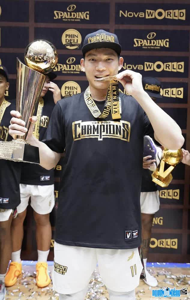  Vo Kim Ban - a talented basketball player