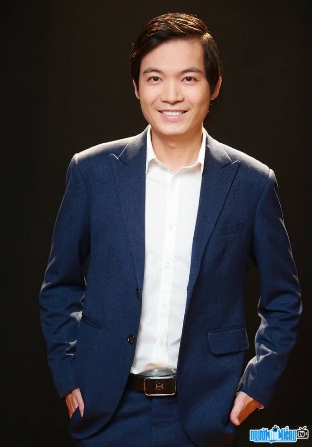 Cuong Steven is a talented investment expert