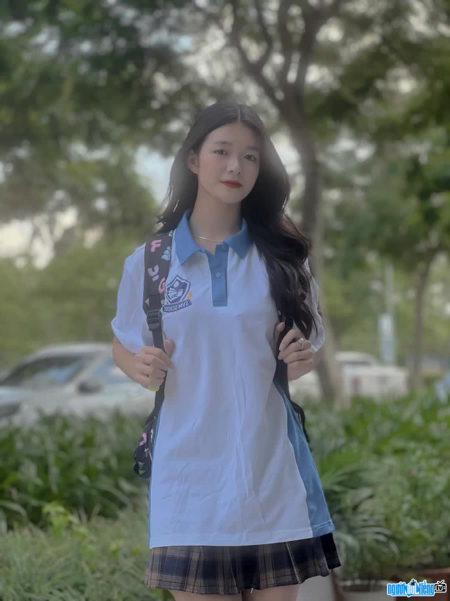 Hình ảnh diễn viên Hồng An SVM hóa thân thành nữ sinh cấp ba