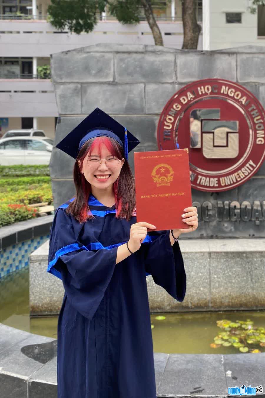  Image of YouTuber Titus Above the Cloud on graduation day