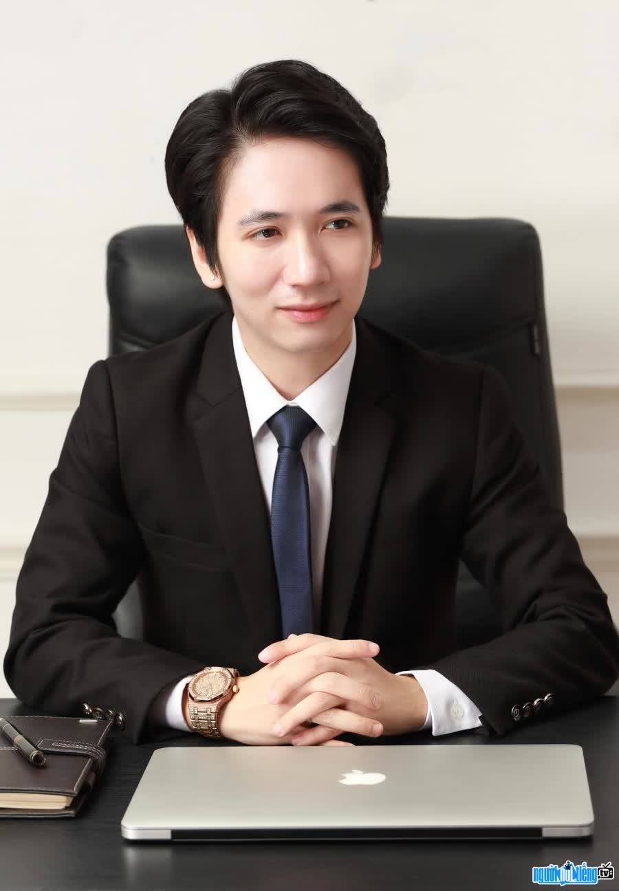  Picture of CEO Duc Nguyen handsome and multi-talented
