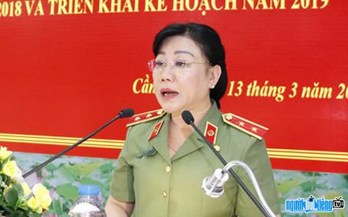 Bà Trần Thị Ngọc Đẹp là nữ trung tướng đầu tiên của lực lượng Công an nhân dân Việt Nam