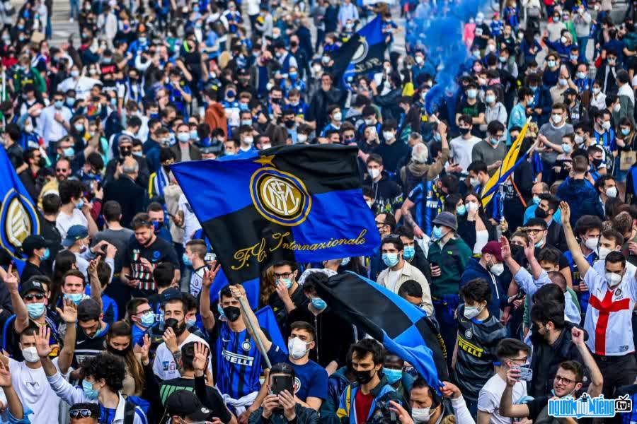 Image of Inter Milan club fans