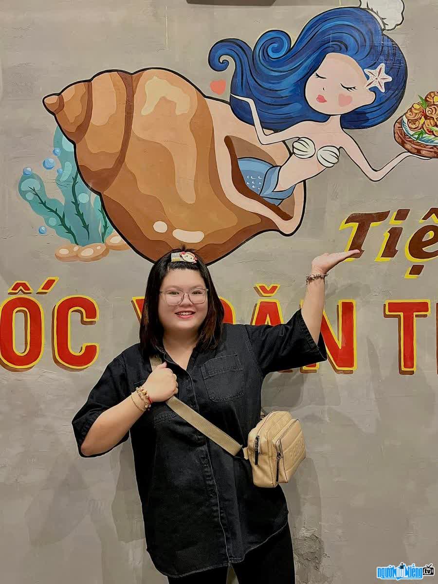 Latest picture of Tiktoker Hoang Lam Foodie