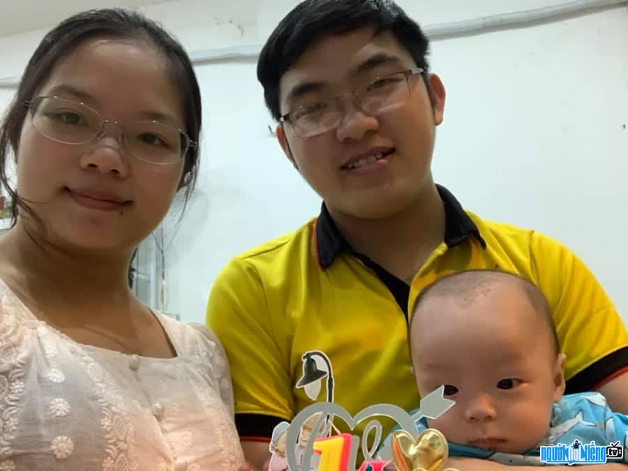 Youtuber Phan Thanh Liem's ​​happy family