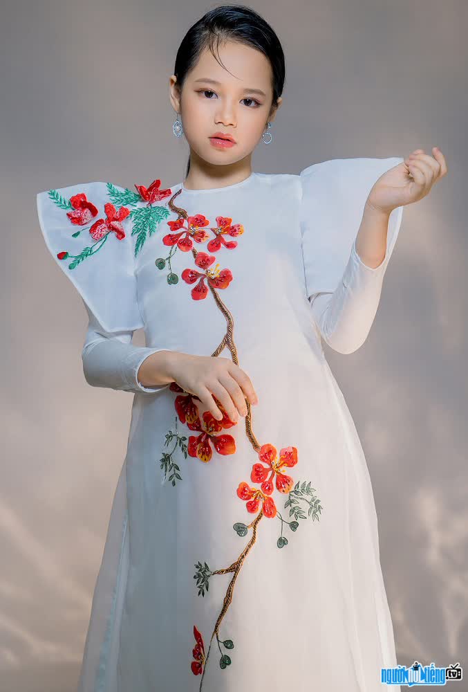 Trần Thị Hoàng Vân - mẫu nhí xinh đẹp và tài năng