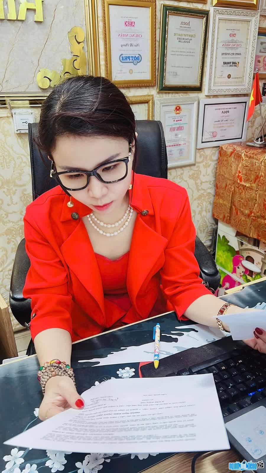 TikToker Phan Phương có đam mê với công việc kinh doanh