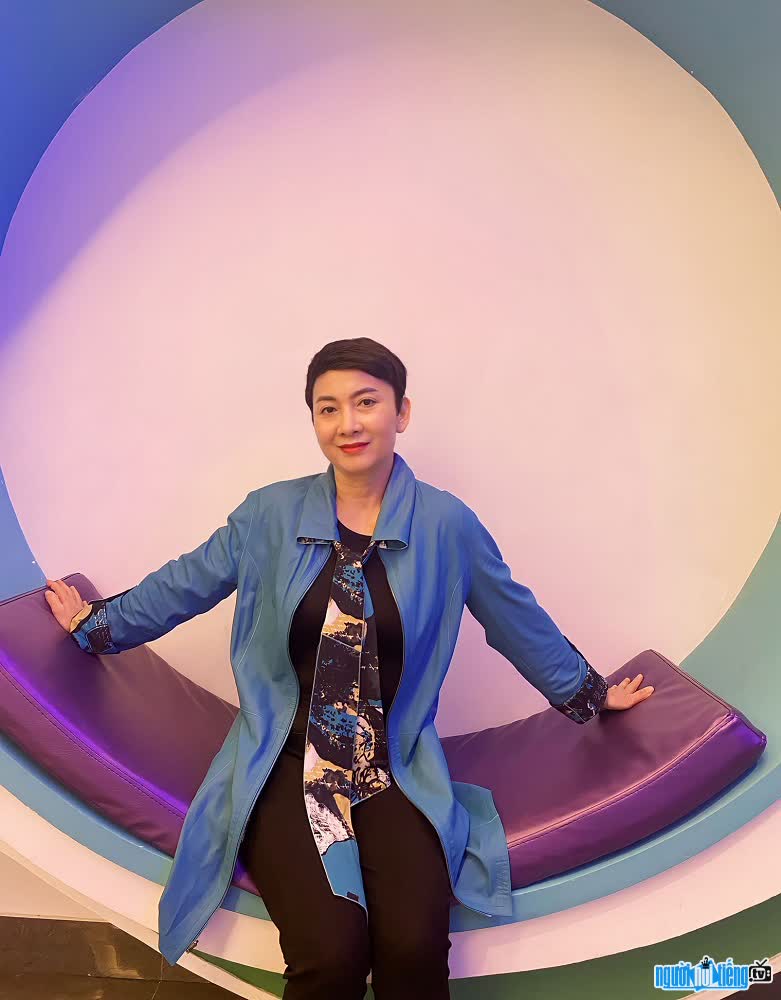  Eternal image of feng shui expert Le Thuc Quyen