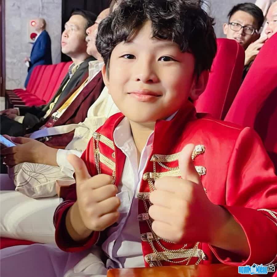 Portrait of child actor Lai Truong Phu