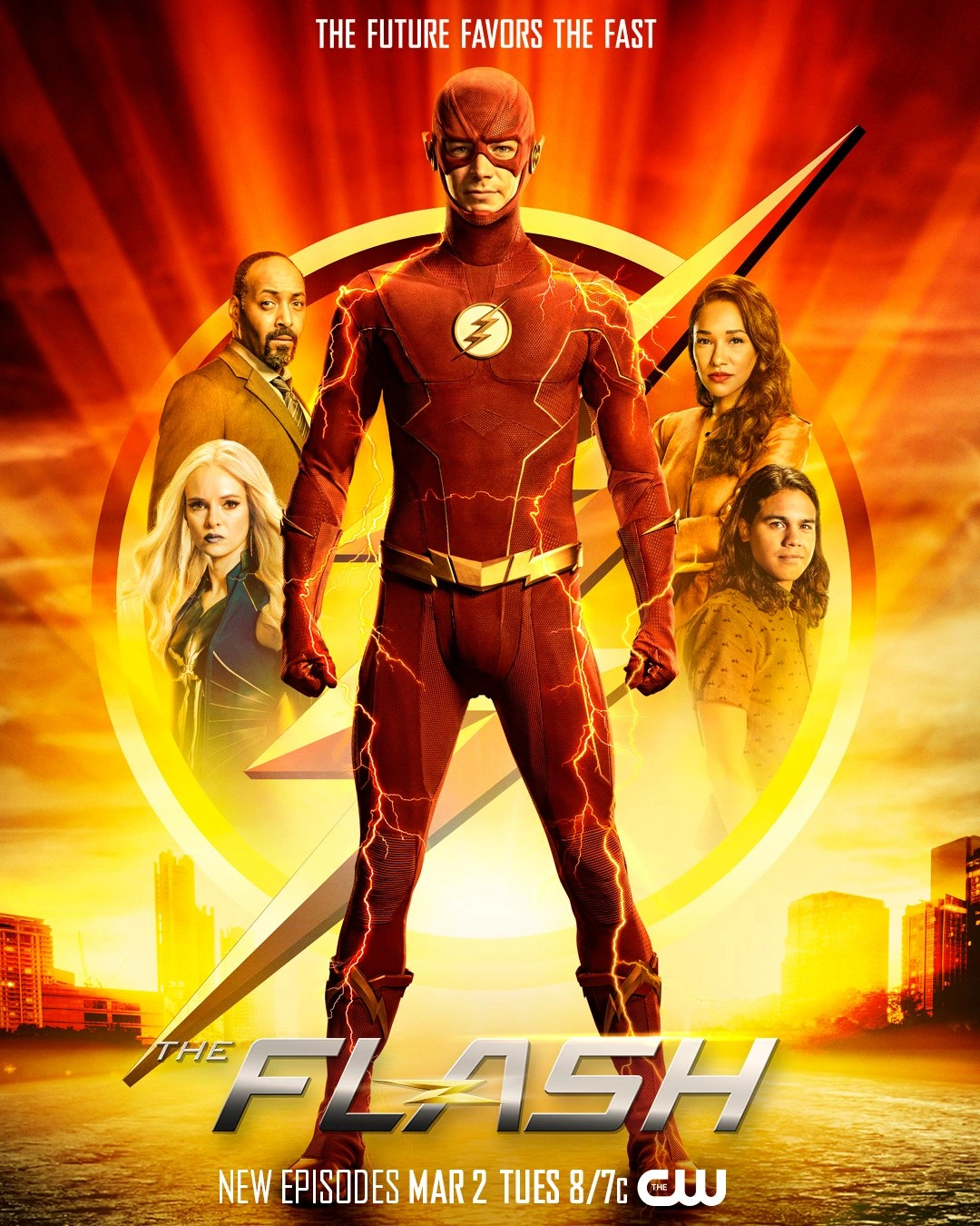 The Flash movie attracts the audience's attention