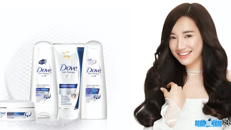 Diễn viên Nhã Phương quảng cáo cho thương hiệu Dove tại Việt Nam