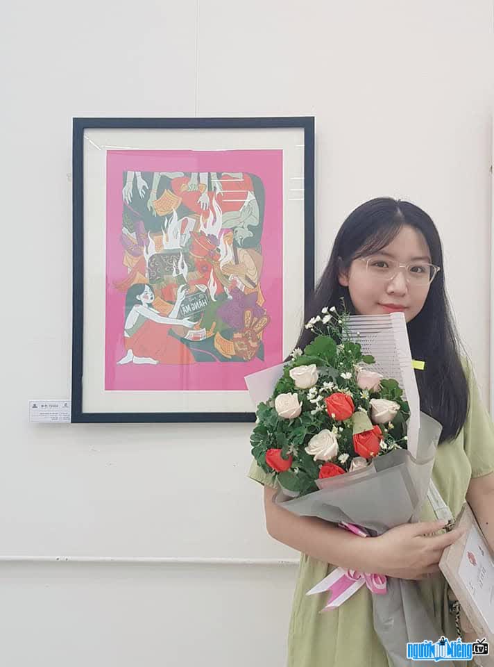 Giang Jo graduated from the Faculty of Applied Fine Arts - majoring in graphic design