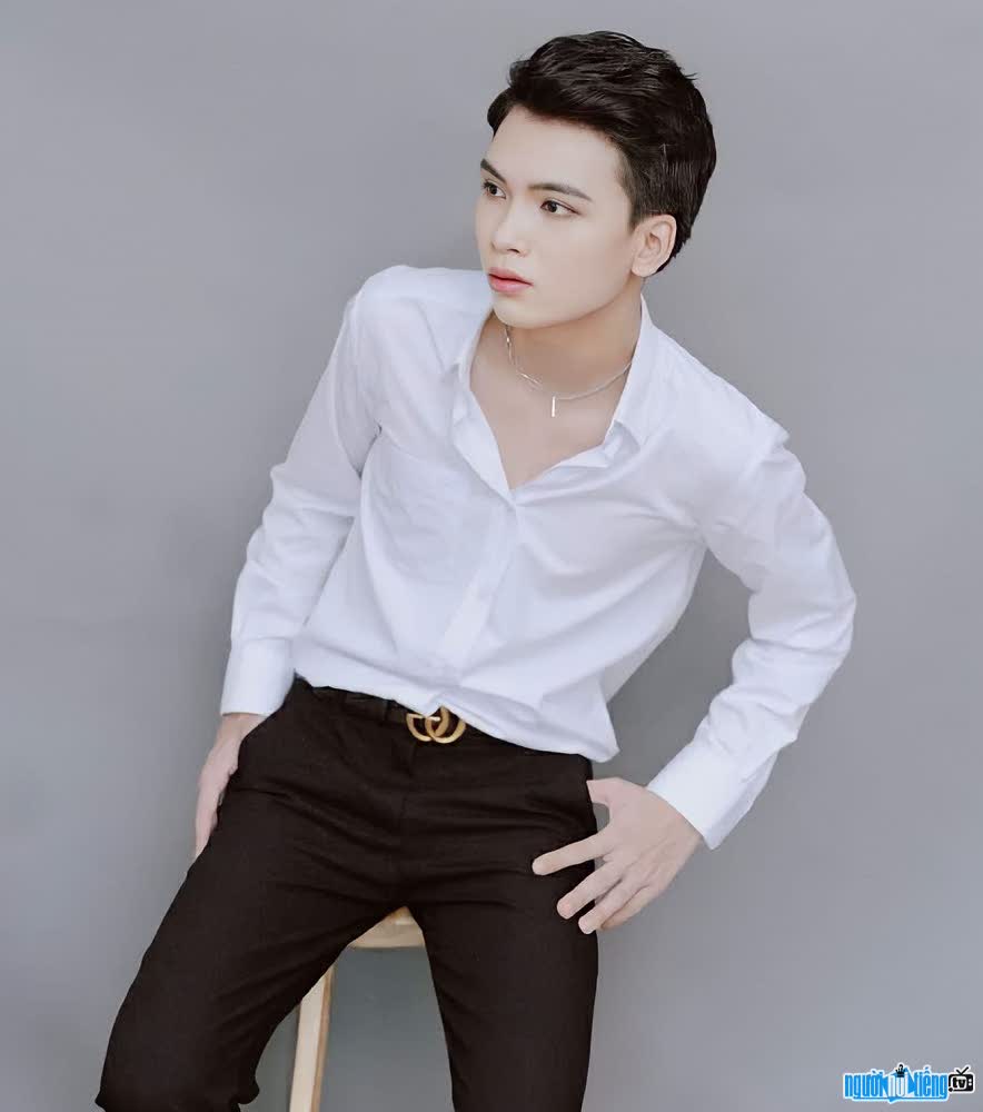 the handsome Ho Duy Khang