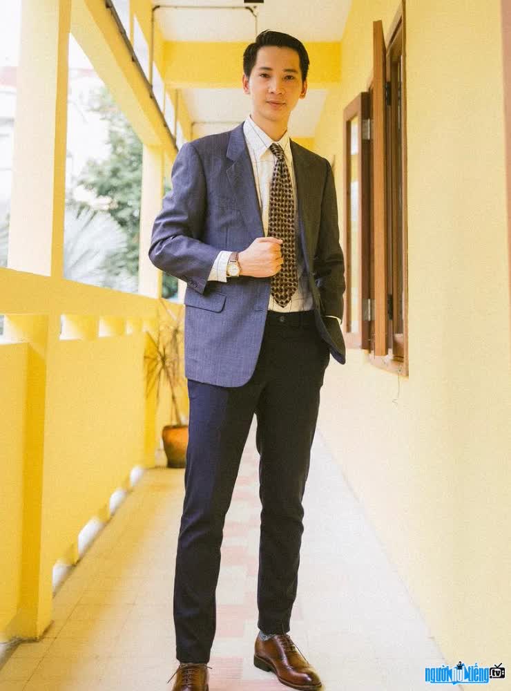 The handsome and elegant image of the expert Dang Tan Kha