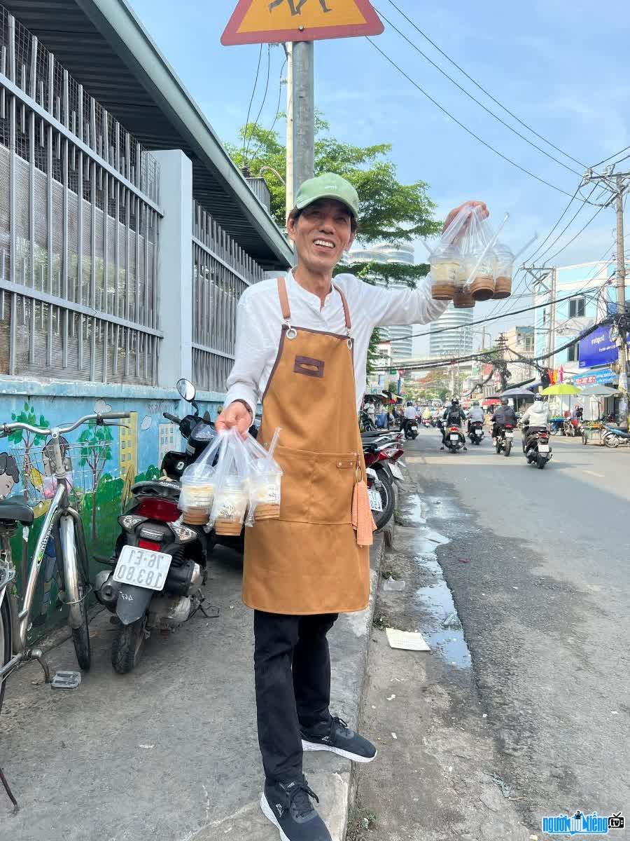 Chu Long Salt Coffee making a wave in Saigon