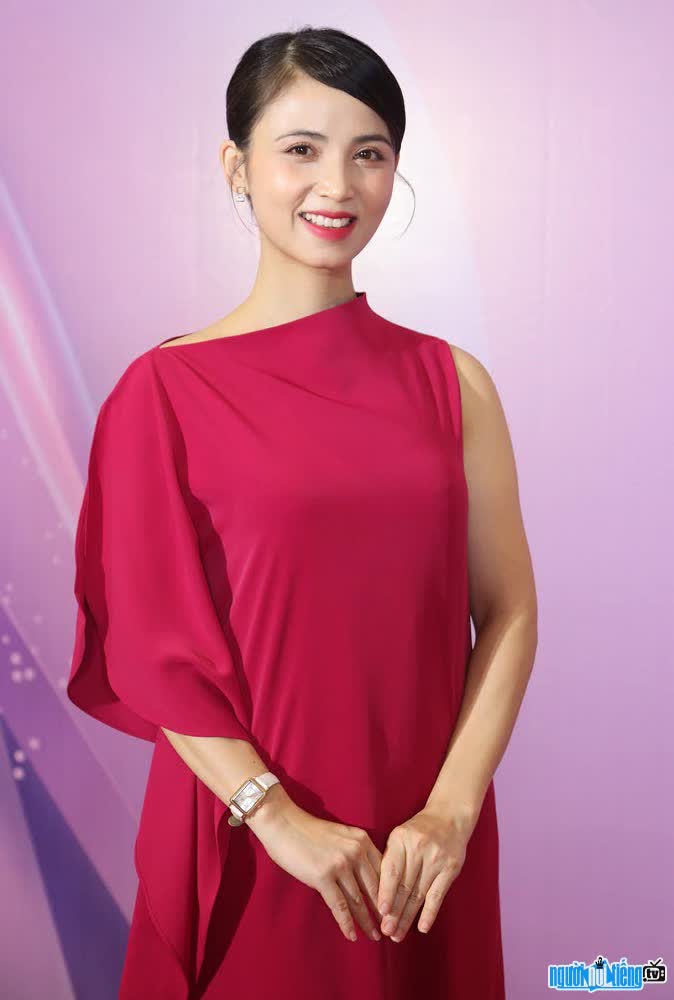 Hồ Phạm Thanh Giang - nữ MC xinh đẹp và tài năng