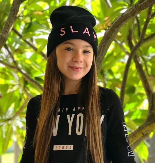 Mariamstar1 and black beanie