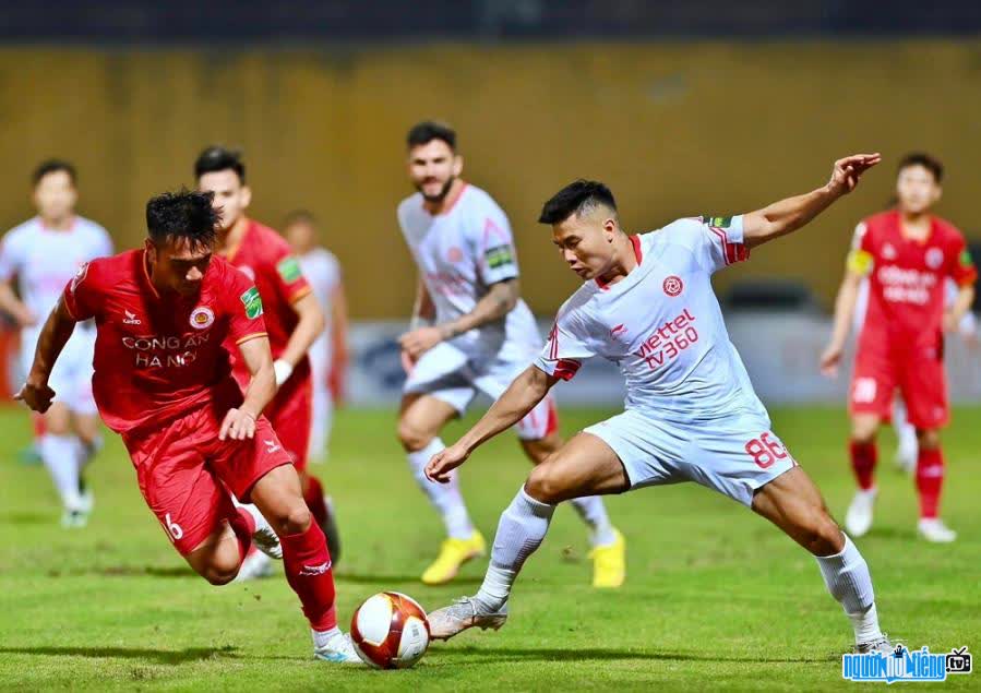 Các cầu thủ Viettel FC luôn cháy hết mình trên sân