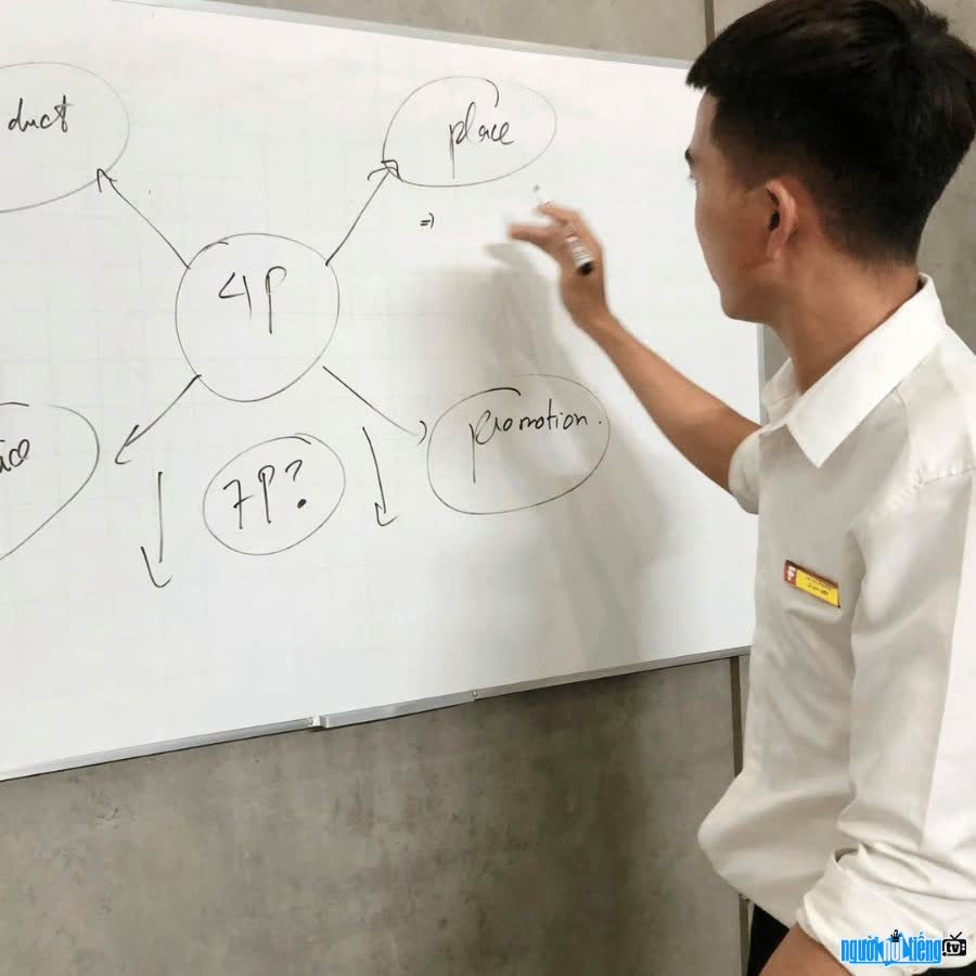 Lê Duy Hiệp - chuyên gia Marketing tài năng