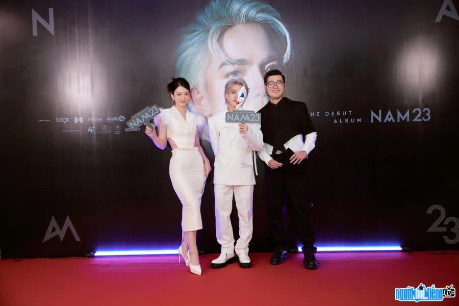 Picture of singer Nam23 at the premiere as a singer