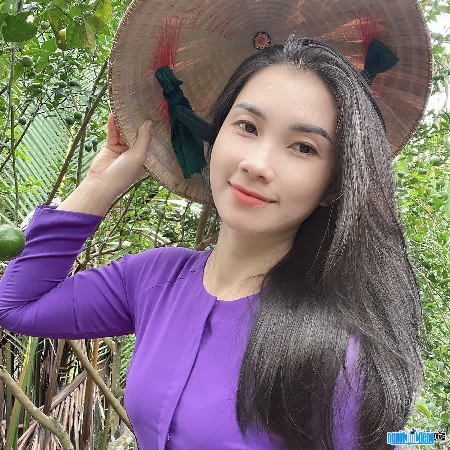 Image of Huong Mien Tay (Thach Thuy Huong)