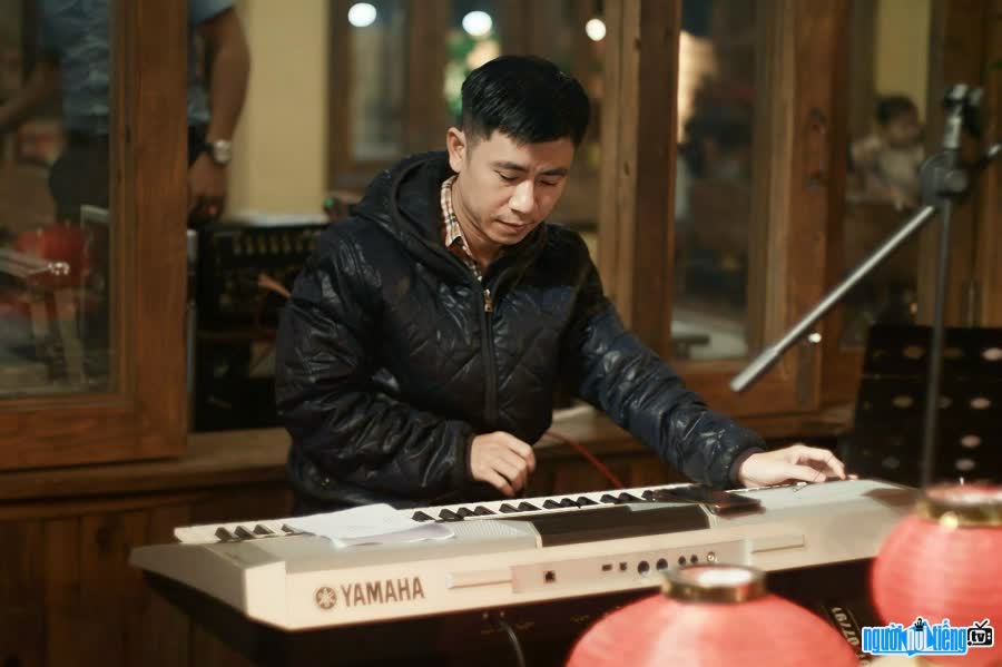 Musician Nguyen Thanh Loc is talented and dedicated