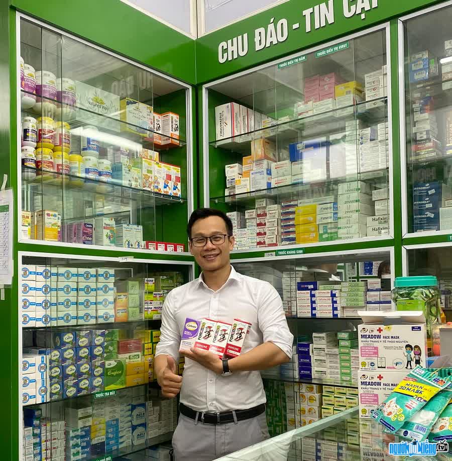 Pharmacist Nguyen Duy Thuc is the owner of the University of Pharmacy pharmacy system