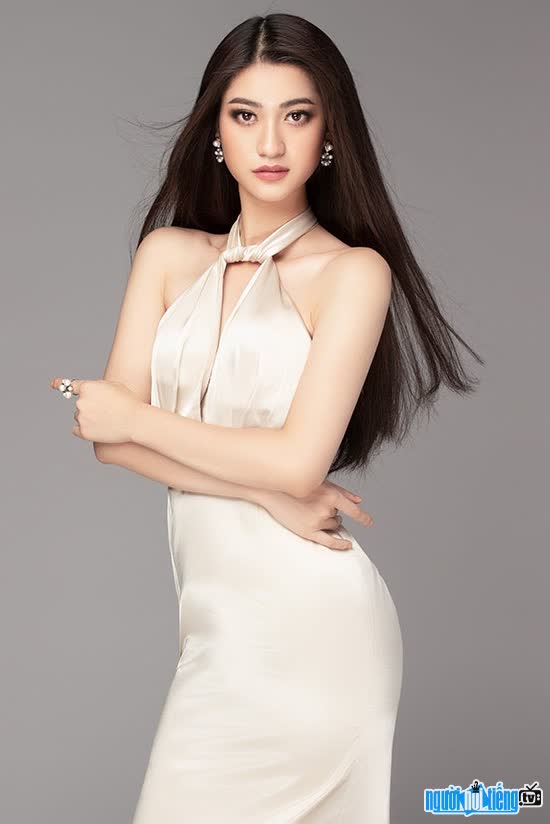 Người mẫu Hoàng Kim Ngân trở thành thí sinh cuộc thi Hoa hậu Hoàn vũ Việt Nam 2023