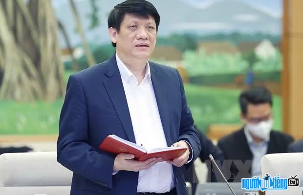 Cựu bộ trưởng Bộ Y tế Nguyễn Thanh Long khai cầm 2