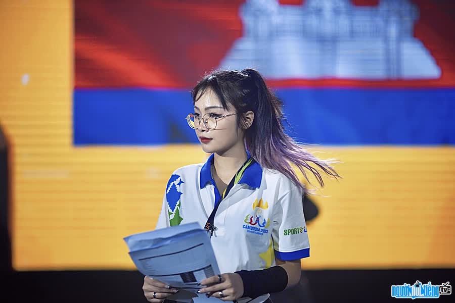 Tiểu Bình được yêu thích với vai trò mới ở bộ môn eSports VALORANT