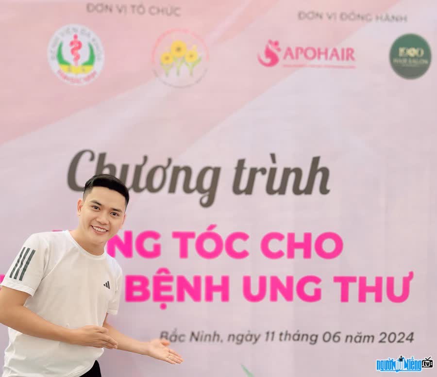 Salon tóc 1900 Hair Salon thực hiện chương trình Tặng tóc cho bệnh nhân ung thư