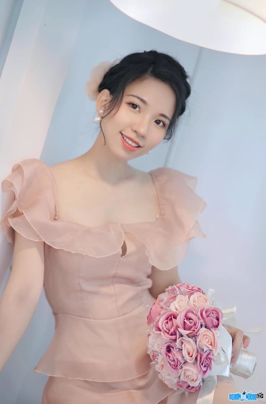 New photos of Asian beauty Mivi Diem Anh