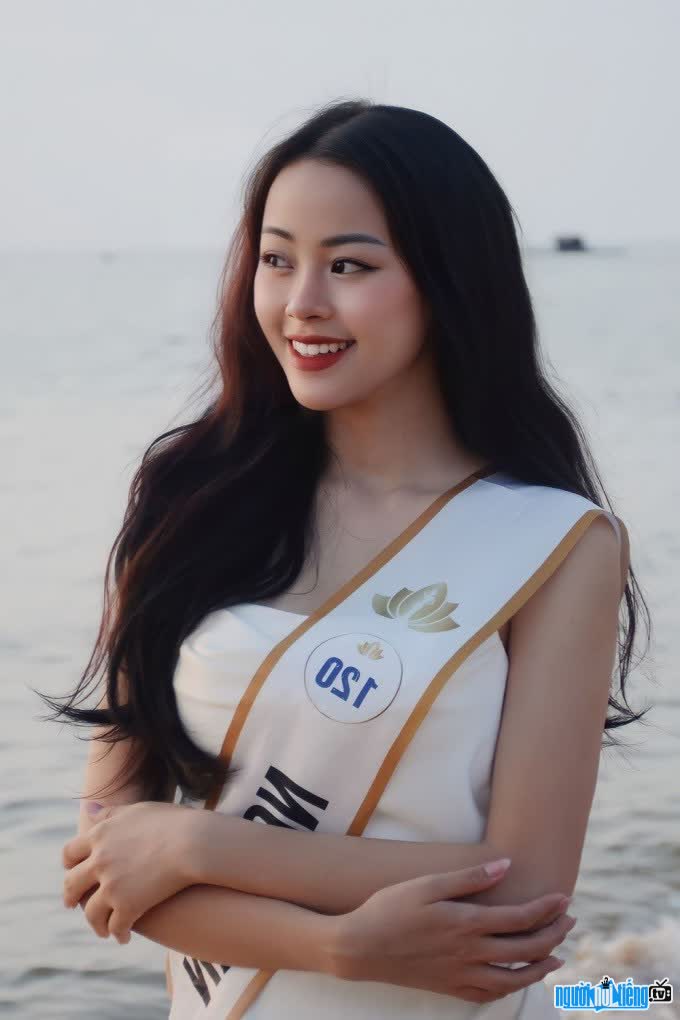 New photo of runner-up Dao Thi Hien