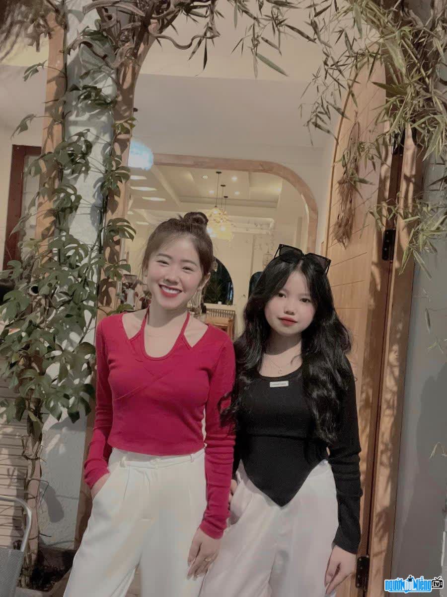 Hong Ngoc is Hien Luong's sister - a famous KOL on Tiktok platform