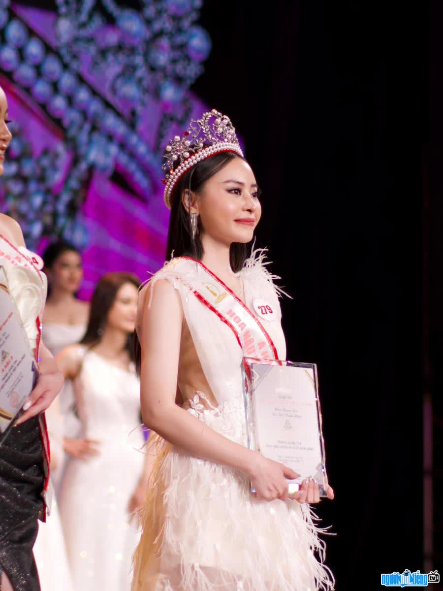  1st runner-up Le Trang Ngan is the representative of Vietnam participating in the Miss Petite Global contest - Miss Global Compassion 2024