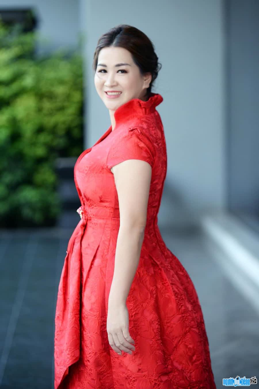  A new photo of CEO Nguyen Thi Phuong Lan