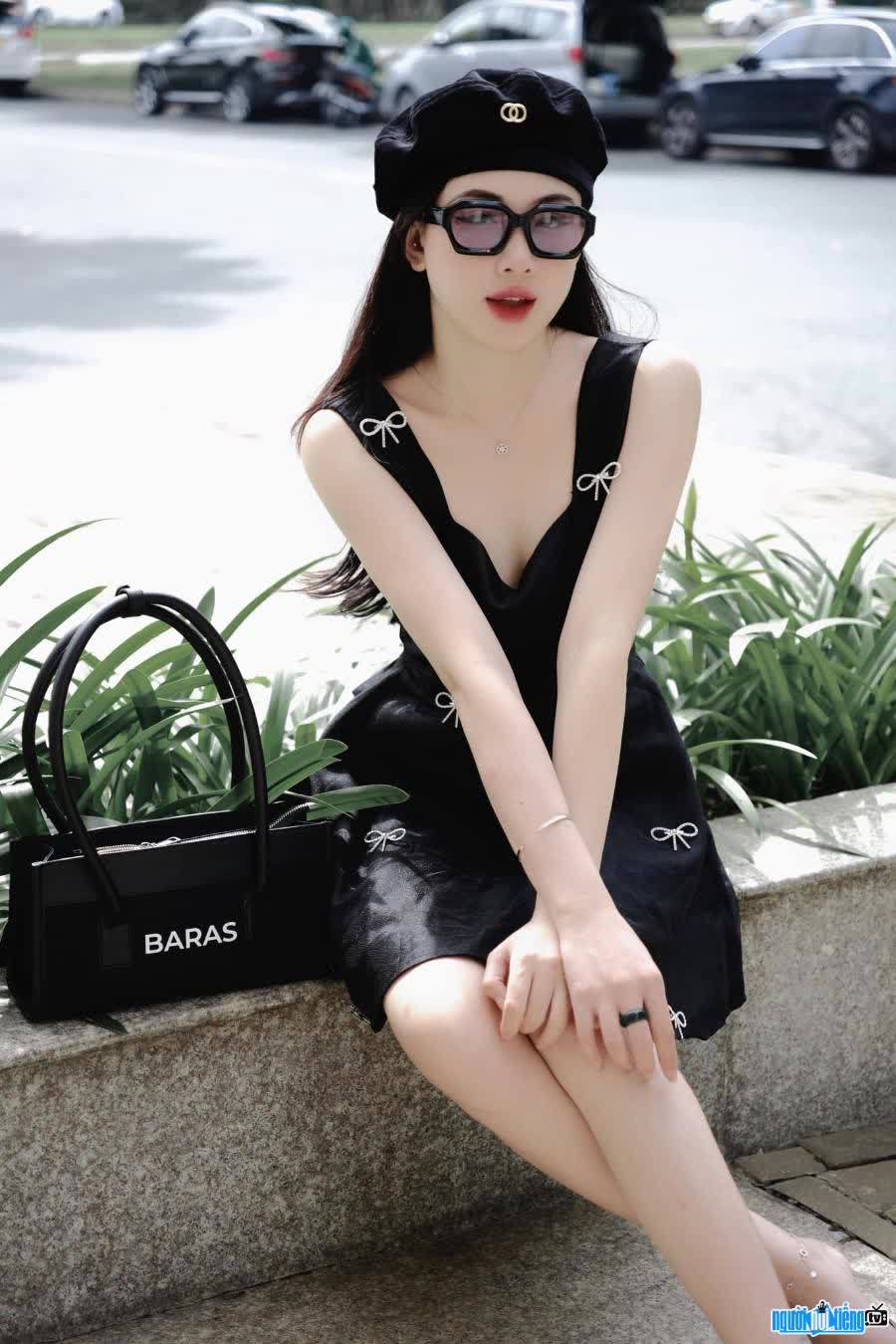 She wants to bring confidence and attraction to women. Vietnamese women
