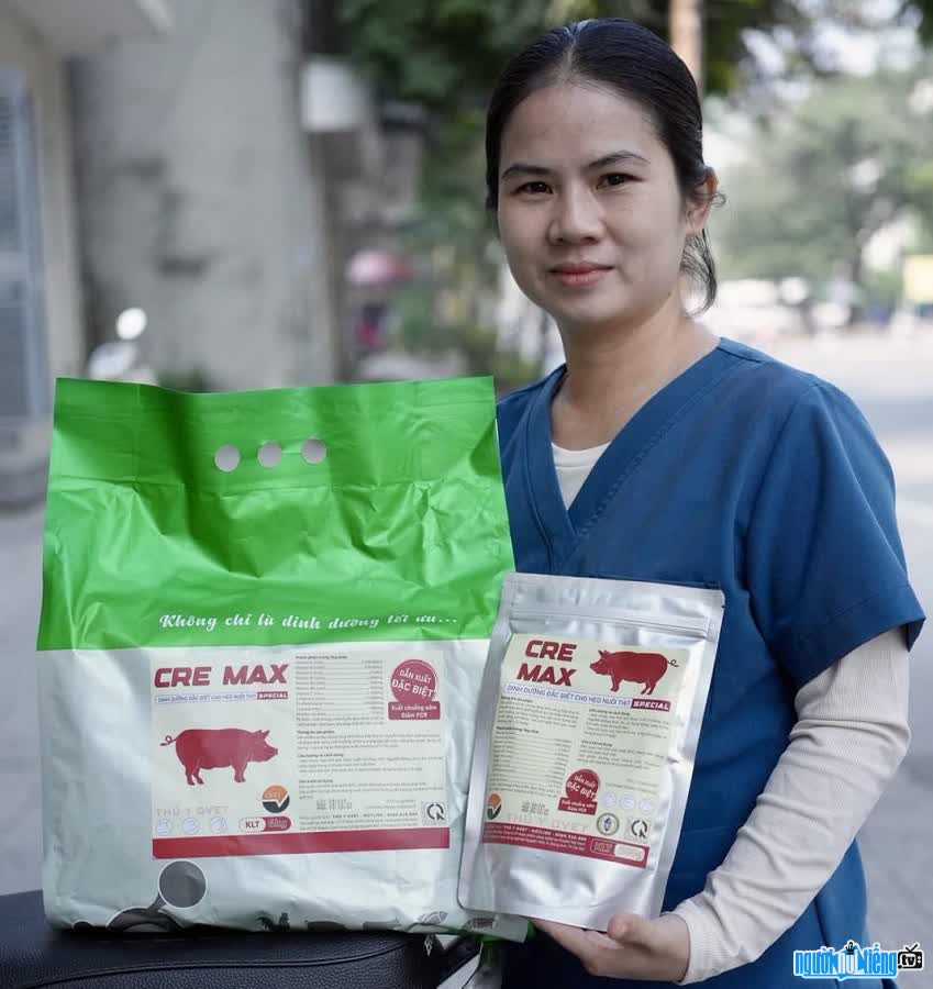Bác sĩ thú y Trần Thúy chia sẻ kiến thức chăn nuôi lợn