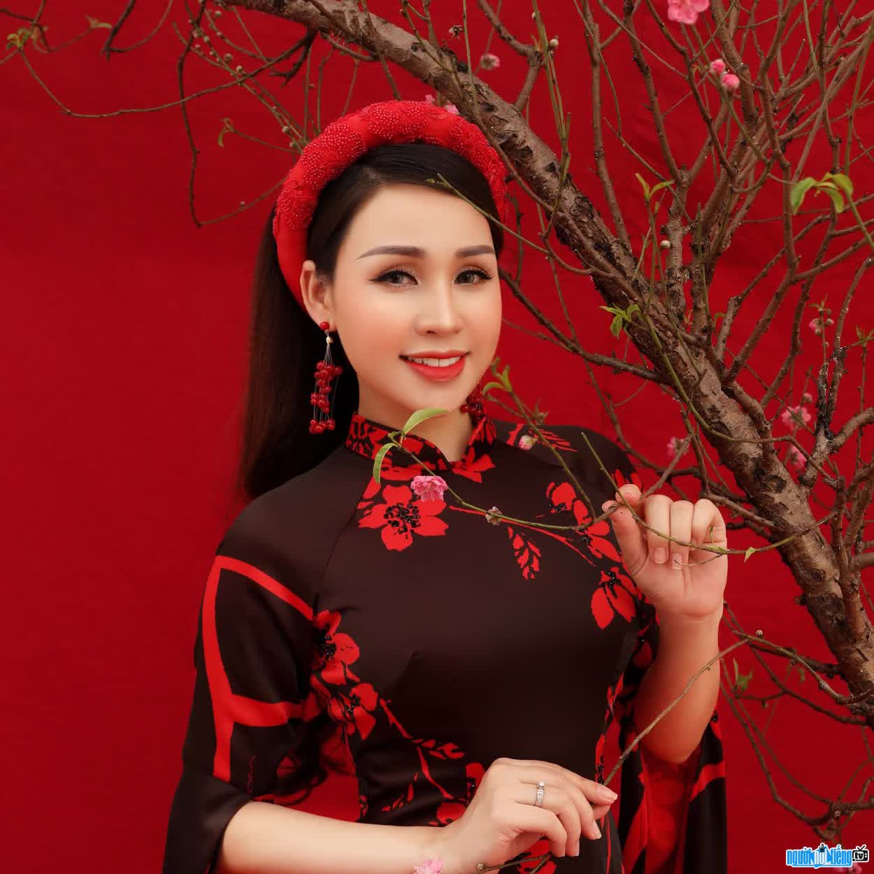 Hình ảnh ca sĩ Nguyễn Khánh Ly