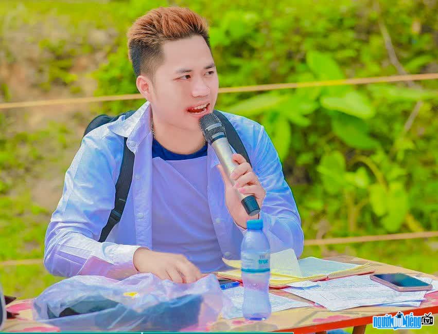 Chân dung bình luận viên Tú Cuội