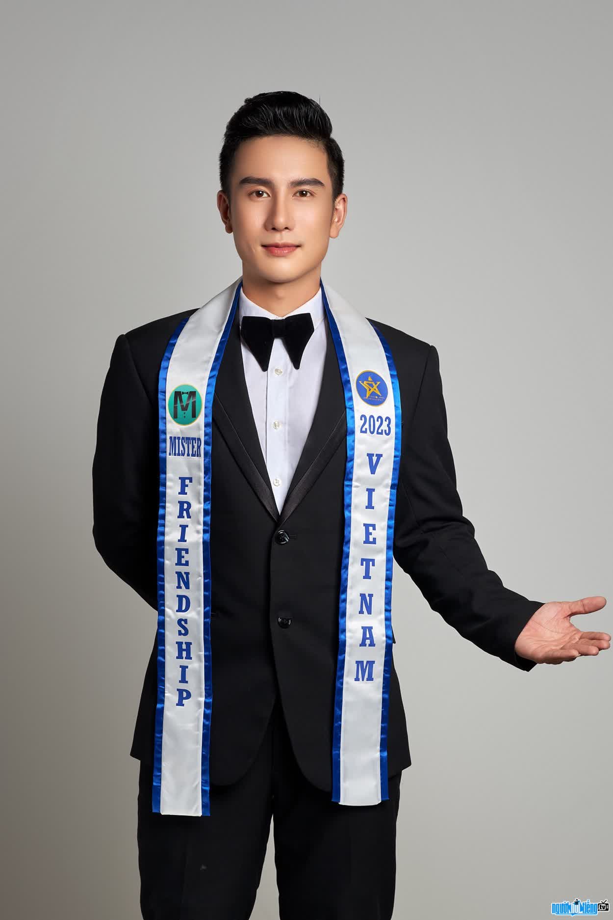 Hình ảnh Á Vương Trung Nguyên