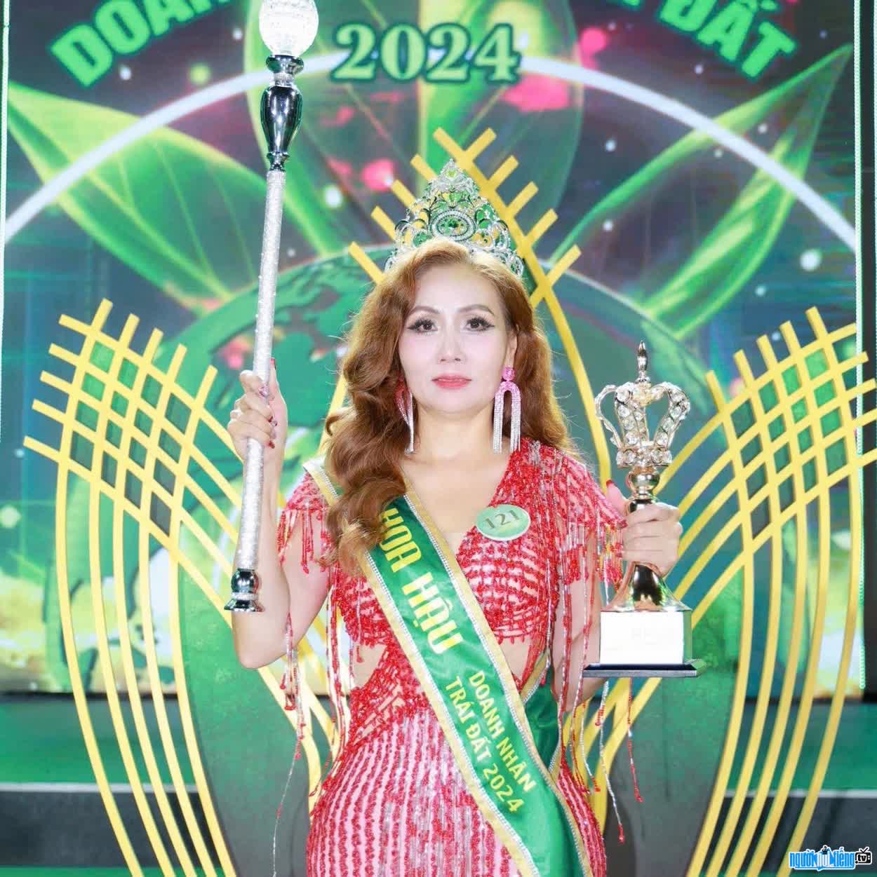 Hình ảnh Hoa hậu Doanh nhân Trái đất 2024 Vương Thị Hương