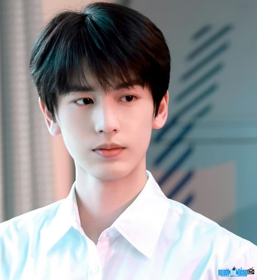 Ngoại hình gây thương nhớ của diễn viên Trương Lăng Hách