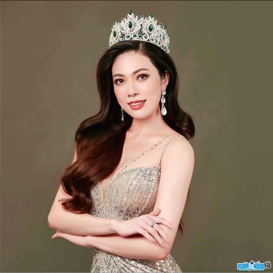Hình ảnh CEO Nguyễn Thùy Dương