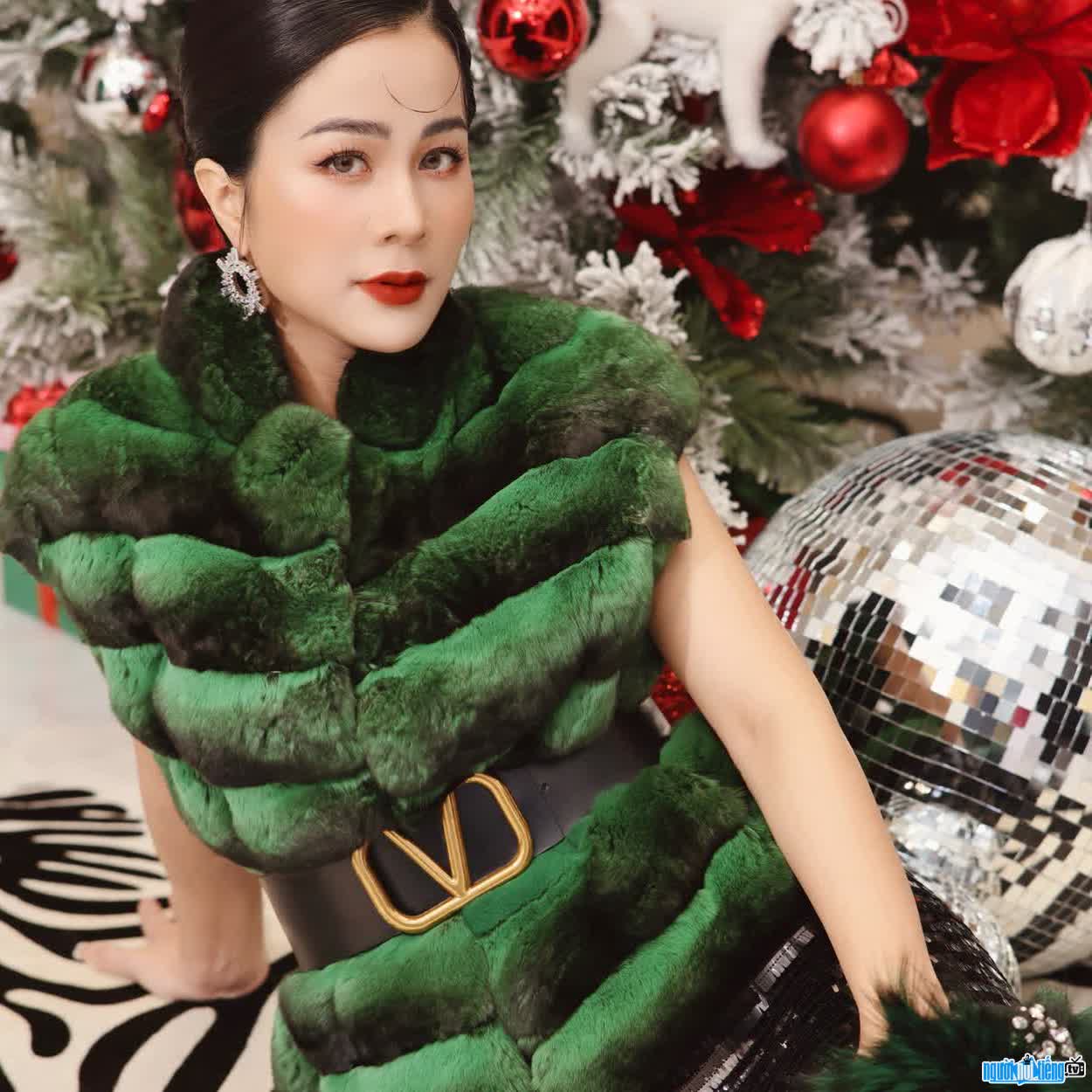 Hình ảnh NTK Ngô Diễm Hương