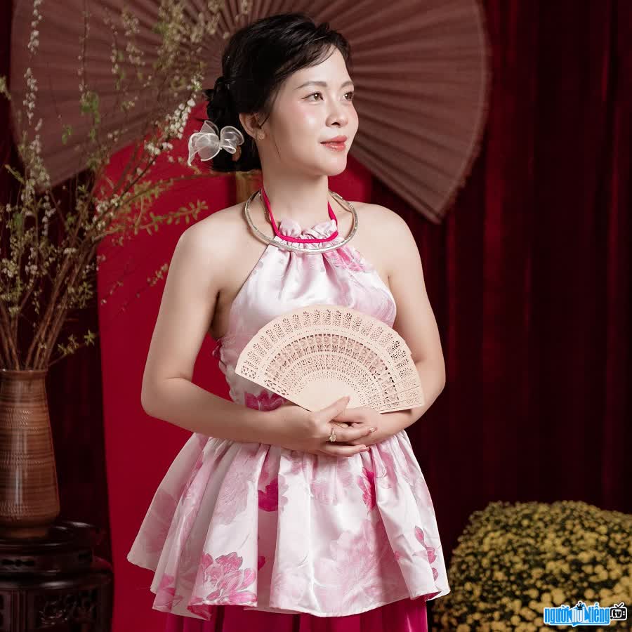 Chân dung TikToker Đoàn Hạnh (Vợ chồng Trung Hạnh)