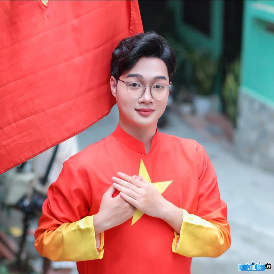Hình ảnh MC La Thành
