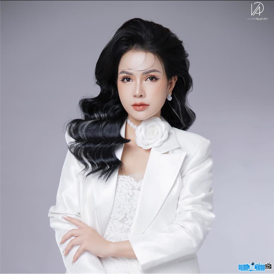 Hình ảnh doanh nhân Đàm Thu Chung